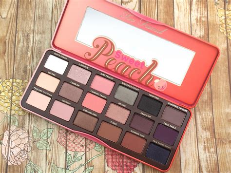 best pink peach eyeshadow palette.